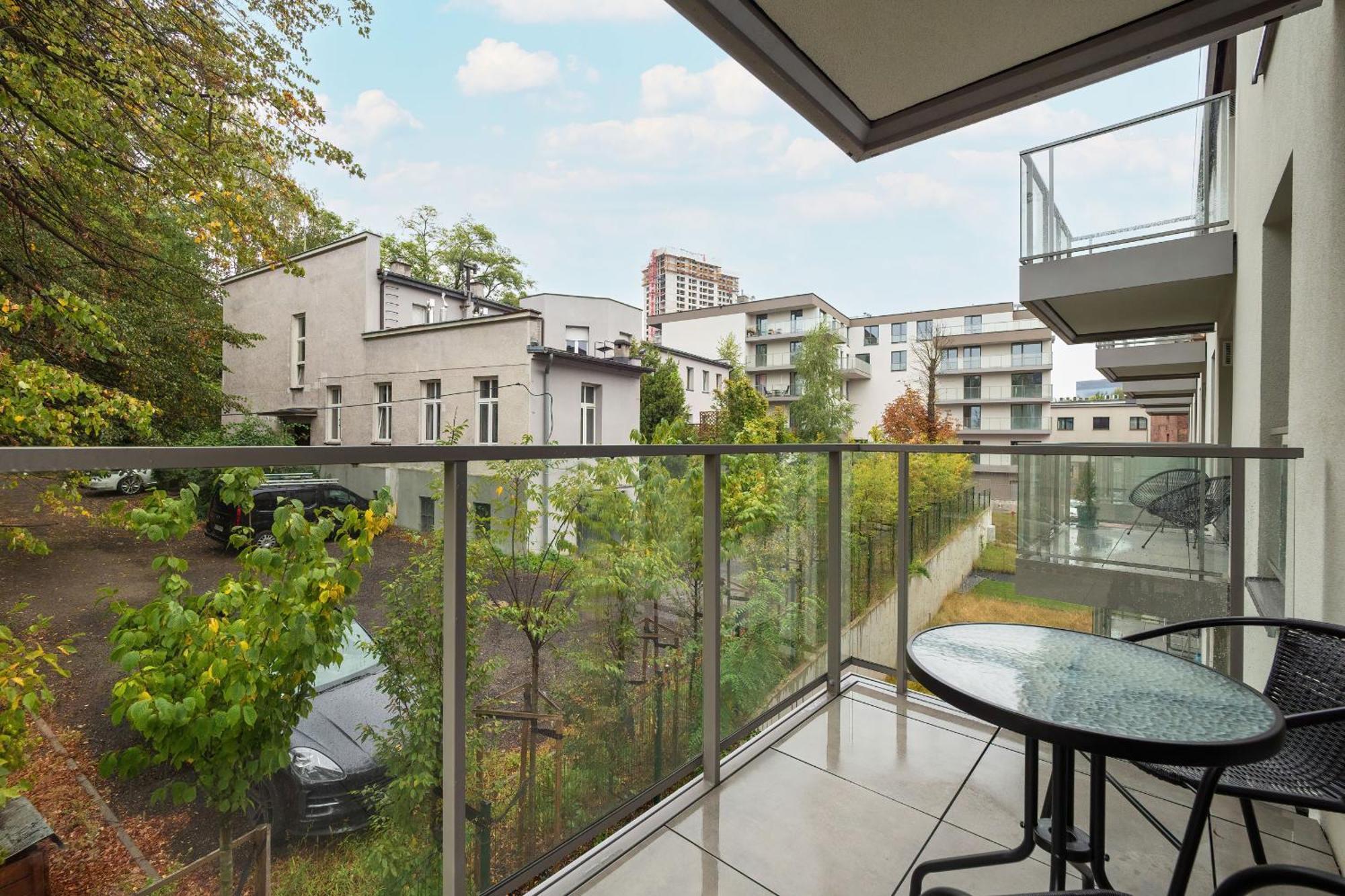 Exceptional With Parking By Renters Apartmán Katovice